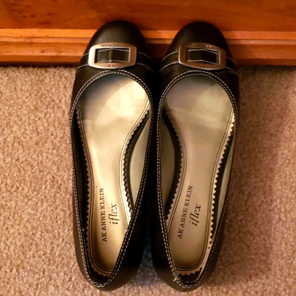 Anne Klein flats